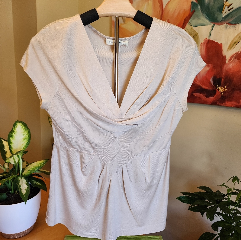 Banana Republic Sleeveless Top